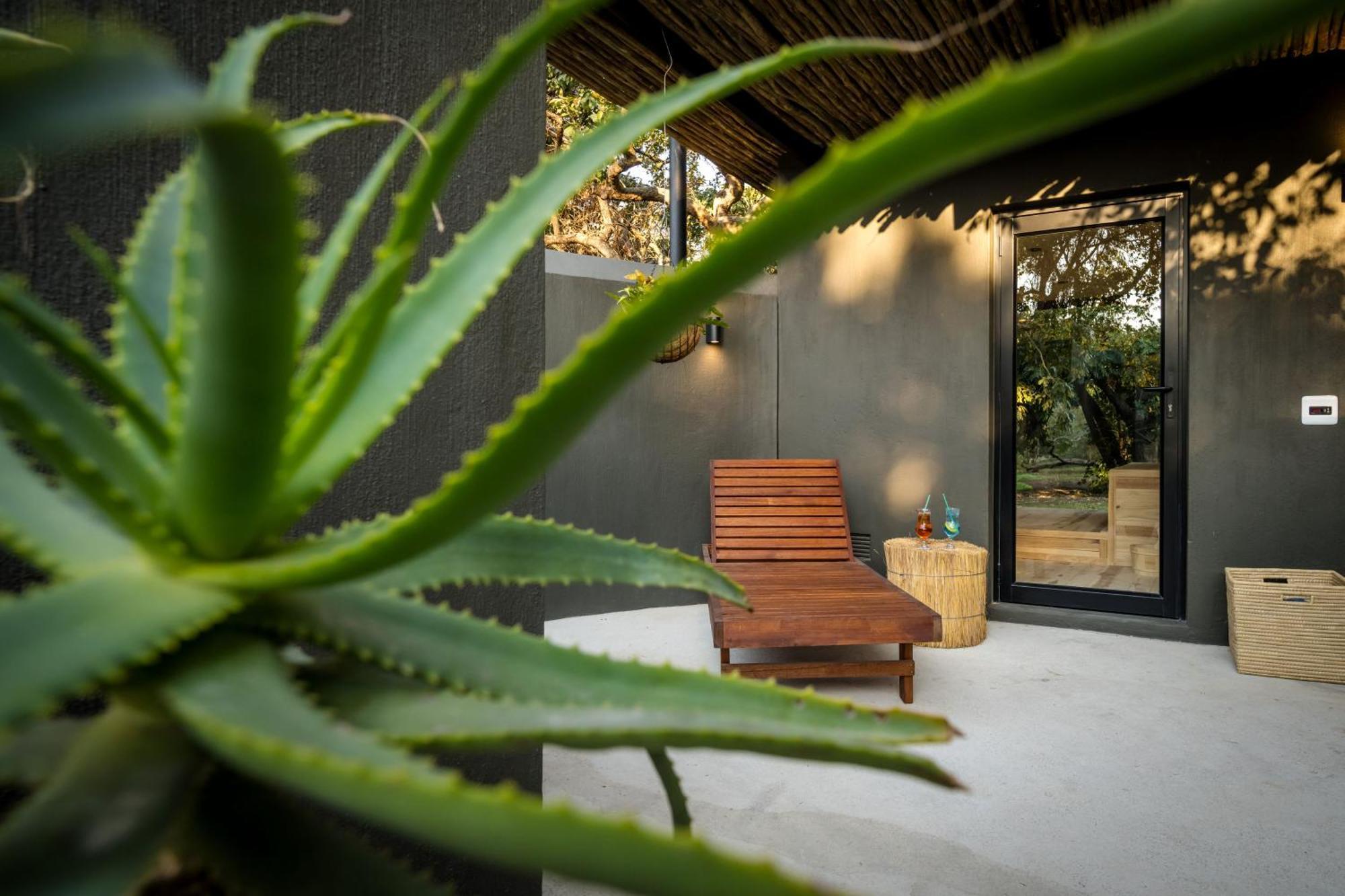 Sunbirds Oasis Lodge Hoedspruit Exterior foto